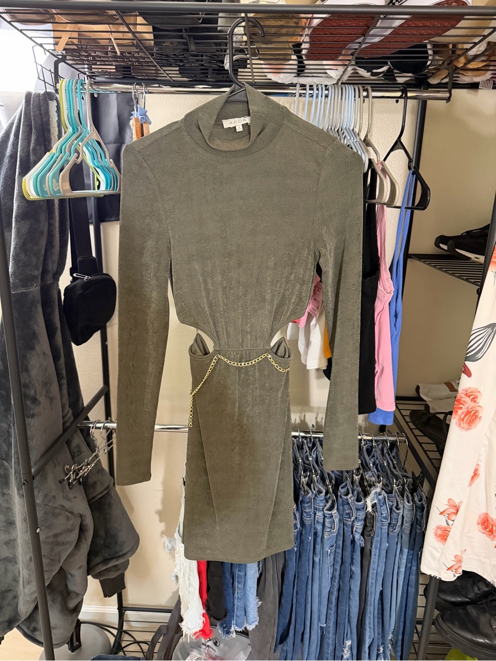 Olive Long-Sleeve Cutout Midi Dress with Gold Chain